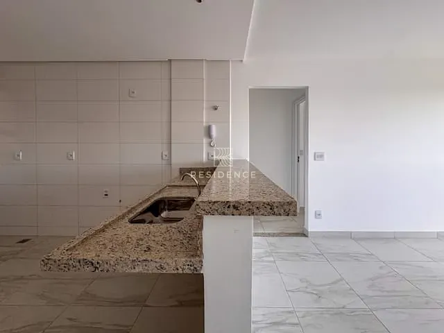 Apartamento 2 quartos e 2 banheiros, à venda, no bairro Monte Castelo em Volta Redonda