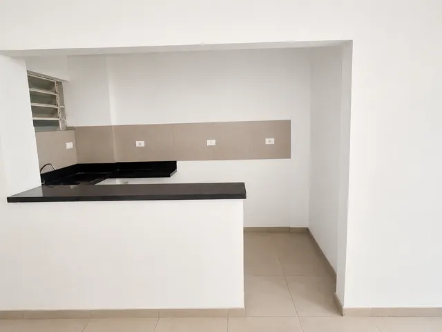 Apartamento 1 quarto e 1 banheiro, para alugar, no bairro Bela Vista em São Paulo