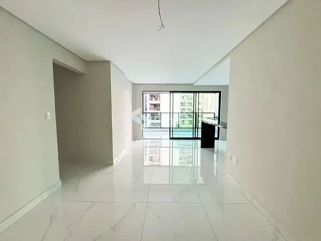 Apartamento com 95m² 3 quartos e 2 banheiros, à venda, no bairro Santa Helena em Juiz de Fora