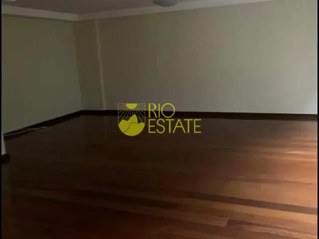 Apartamento com 200m² 3 quartos e 3 banheiros, à venda, no bairro Centro em Barra Mansa