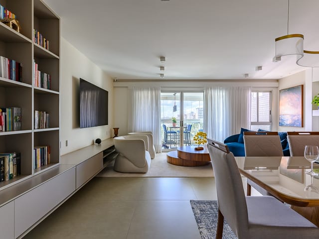 Apartamento 4 quartos e 4 banheiros, à venda, no bairro Zona Industrial (Guará) em Brasília