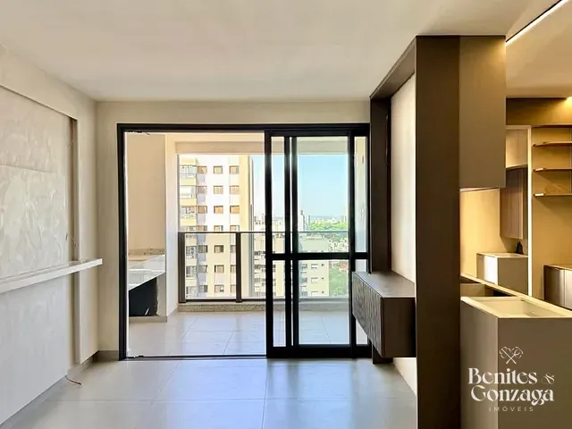 Apartamento 3 quartos e 2 banheiros, à venda, no bairro Zona 03 em Maringá