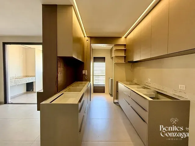 Apartamento 3 quartos e 2 banheiros, à venda, no bairro Zona 03 em Maringá