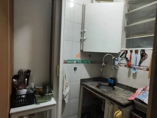 Apartamento 1 quarto e 1 banheiro, à venda, no bairro Catete em Rio de Janeiro