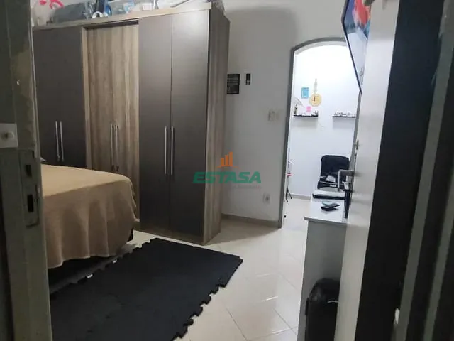 Apartamento 1 quarto e 1 banheiro, à venda, no bairro Catete em Rio de Janeiro