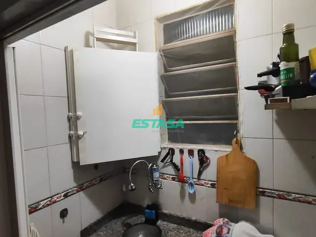 Apartamento 1 quarto e 1 banheiro, à venda, no bairro Catete em Rio de Janeiro