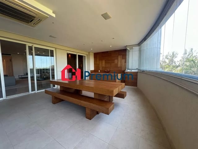 Apartamento 5 quartos e 6 banheiros, à venda, no bairro Barra da Tijuca em Rio de Janeiro