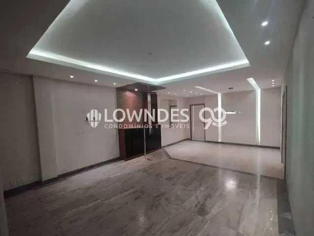 Apartamento com 206m² 3 quartos e 4 banheiros, à venda, no bairro Copacabana em Rio de Janeiro
