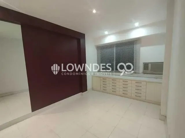 Apartamento com 206m² 3 quartos e 4 banheiros, à venda, no bairro Copacabana em Rio de Janeiro