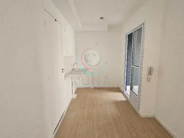 Apartamento 2 quartos e 1 banheiro, à venda, no bairro Vila Pereira Barreto em São Paulo