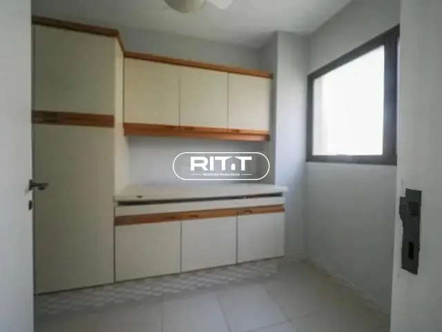 Apartamento com 226m² 4 quartos e 5 banheiros, à venda, no bairro Cambuí em Campinas