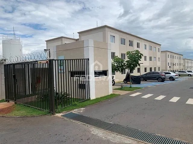 Apartamento 2 quartos e 1 banheiro, à venda, no bairro Setor Grajaú em Goiânia