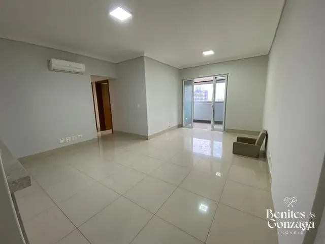 Apartamento com 189m² 3 quartos e 2 banheiros, à venda, no bairro Zona 01 em Maringá