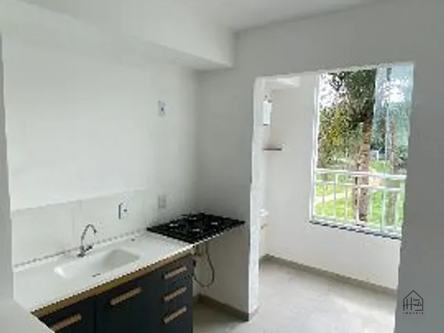 Apartamento 2 quartos e 1 banheiro, para alugar, no bairro Jardim Sandra em Cotia