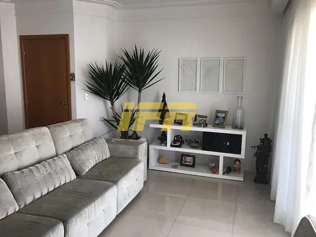 Apartamento com 155m² 4 quartos e 4 banheiros, à venda, no bairro Centro em Taubaté