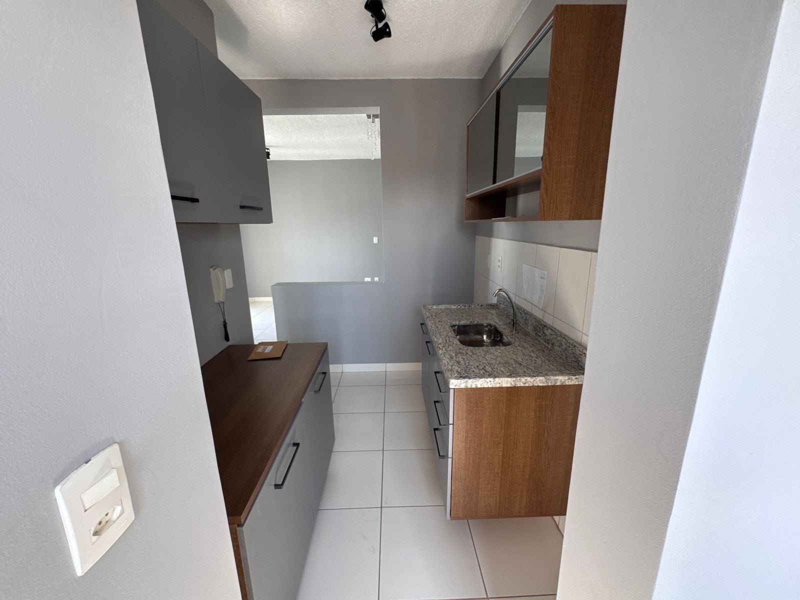 Apartamento para alugar com 2 quartos, 52m² - Foto 5