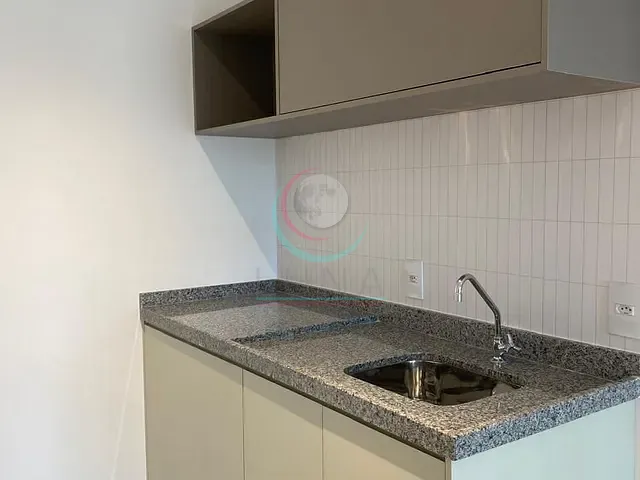 Apartamento 1 quarto e 2 banheiros, à venda, no bairro Cerqueira César em São Paulo