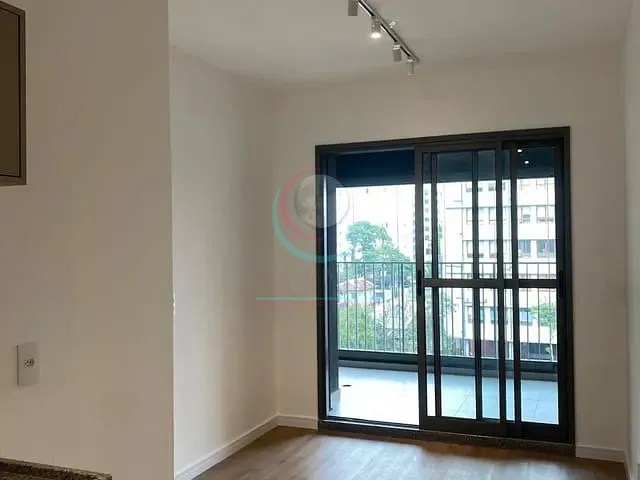 Apartamento 1 quarto e 2 banheiros, à venda, no bairro Cerqueira César em São Paulo