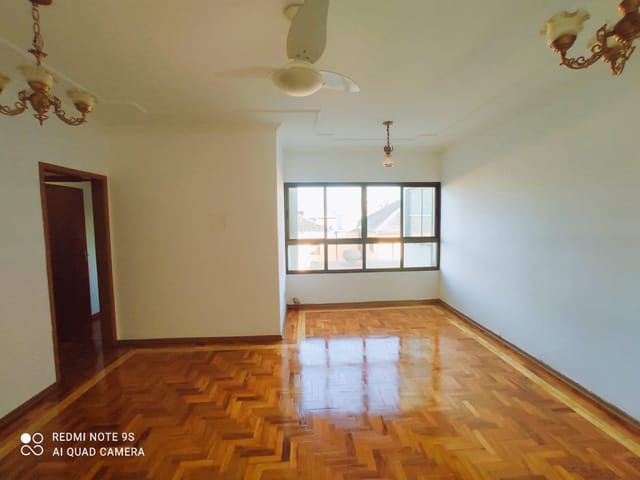 Foto do Apartamento - Apartamento à venda - R$. 270.000,00, no  Edifício Vânia Cristina, próximo ao PLAZA SHOPPING, com elevador, 03 quartos, no centro de Londrina, PR | Grupo Mitral Imóveis
