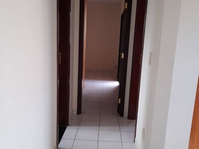 Foto do Apartamento - Edificio Lago D Ouro- Apartamento á venda com 2 dormitórios, 1 vaga - Centro, Londrina/Pr | Premier Imóveis
