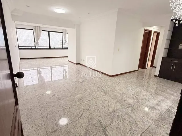 Apartamento 3 quartos e 2 banheiros, à venda, no bairro Caminho das Árvores em Salvador