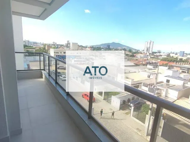 Apartamento 2 quartos e 2 banheiros, para alugar, no bairro Centro em Tijucas
