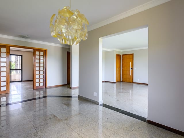 Apartamento 3 quartos e 5 banheiros, à venda, no bairro Asa Norte em Brasília
