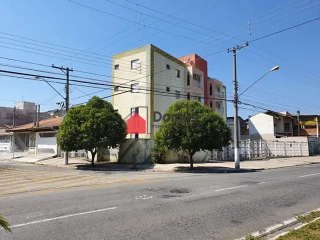 Apartamento à venda, no bairro Residencial Mombaça em Pindamonhangaba