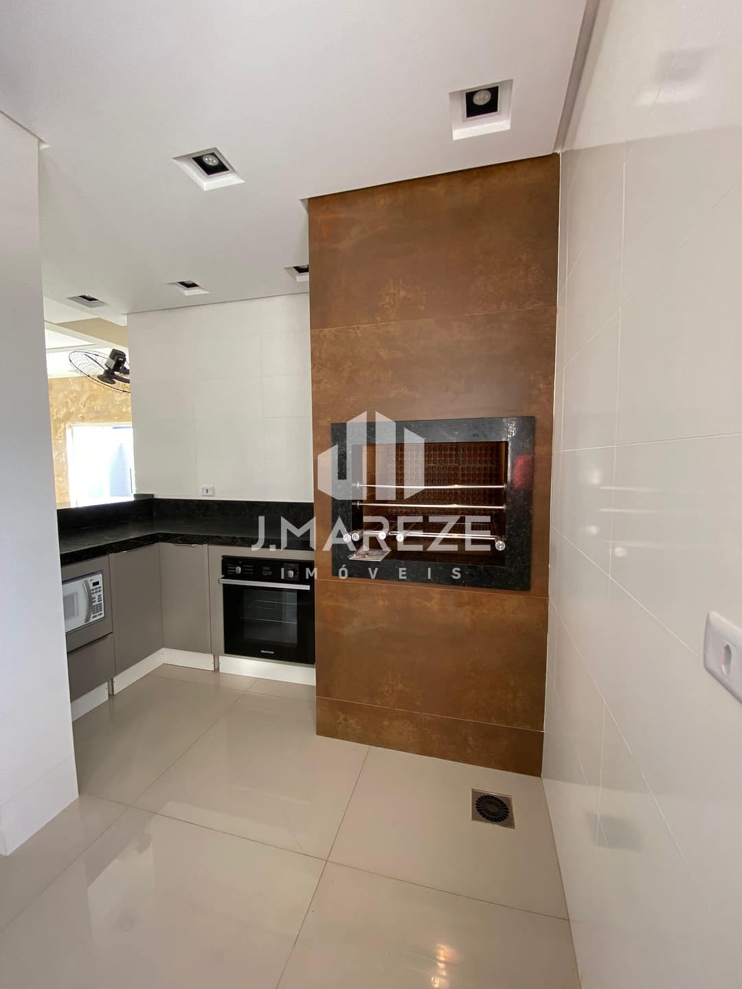 Apartamento à venda com 2 quartos, 89m² - Foto 30