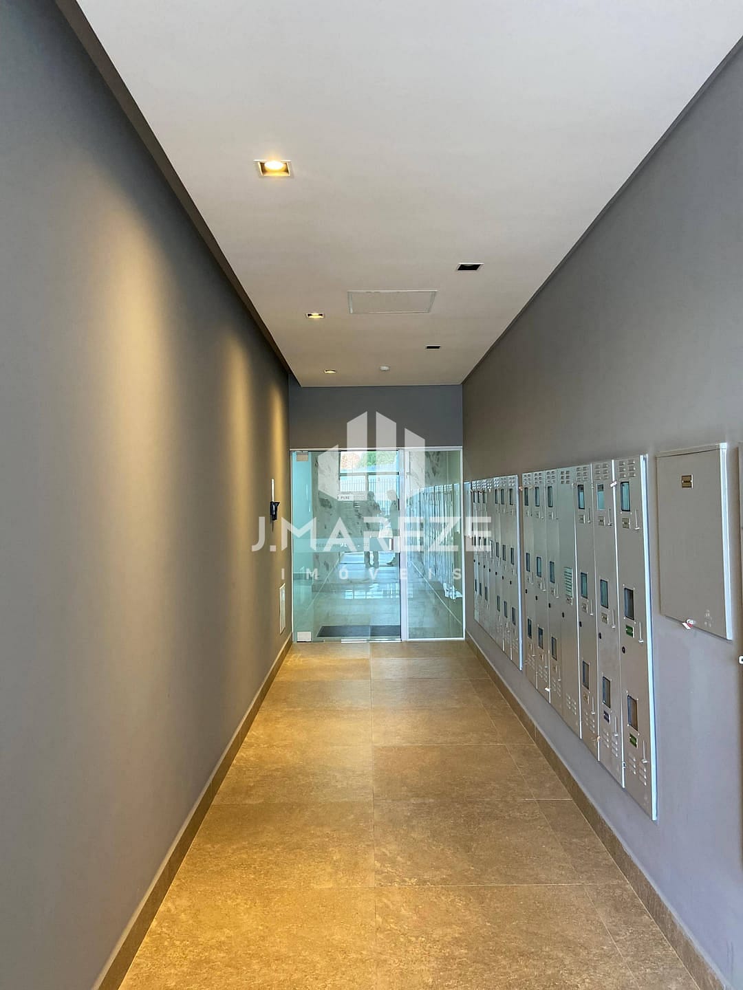 Apartamento à venda com 2 quartos, 89m² - Foto 3