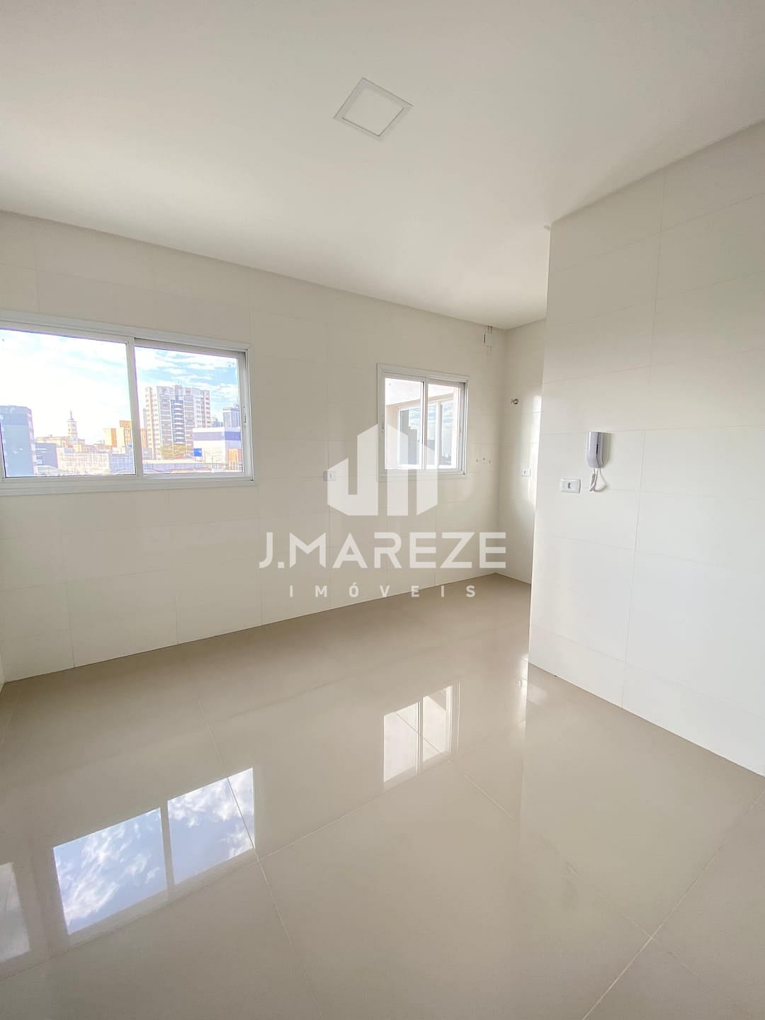 Apartamento à venda com 2 quartos, 89m² - Foto 7