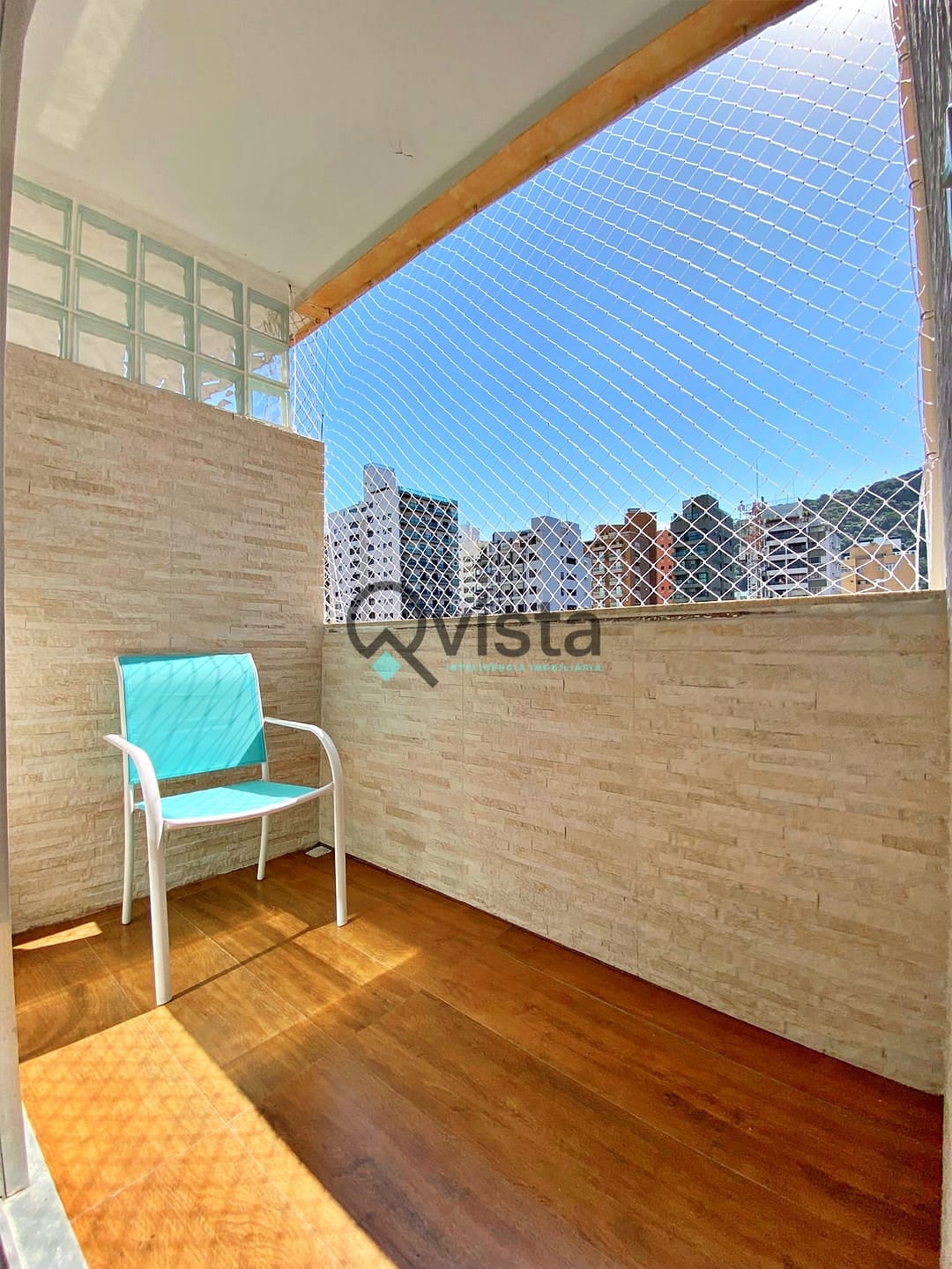 Apartamento à venda com 2 quartos, 70m² - Foto 5