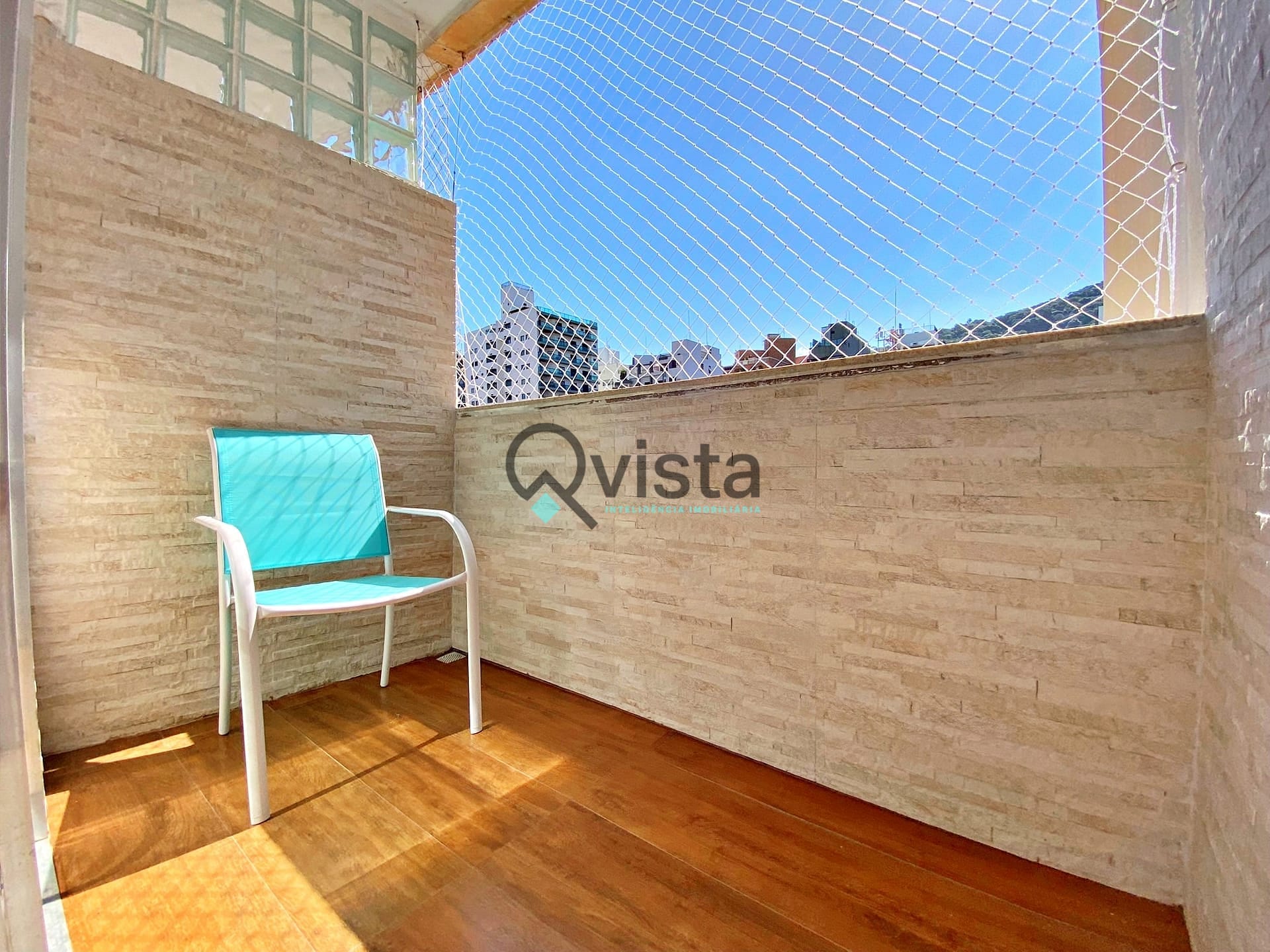 Apartamento à venda com 2 quartos, 70m² - Foto 6