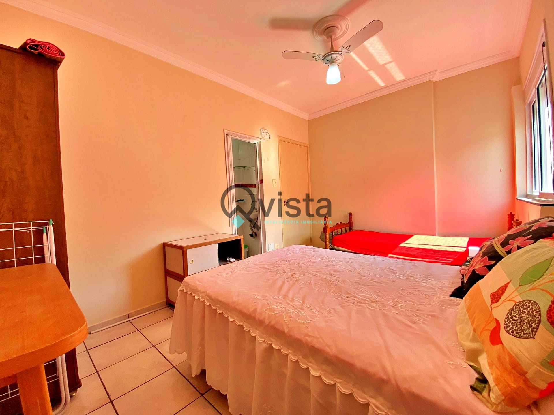 Apartamento à venda com 2 quartos, 70m² - Foto 15