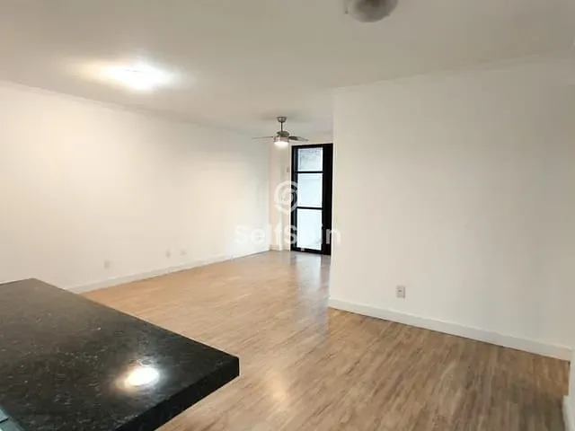 Apartamento com 110m² 4 quartos e 2 banheiros, para alugar, no bairro Ingá em Niterói