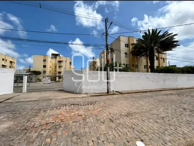 Apartamento 2 quartos e 2 banheiros, à venda, no bairro Nova Parnamirim em Parnamirim
