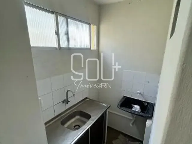 Apartamento 2 quartos e 2 banheiros, à venda, no bairro Nova Parnamirim em Parnamirim