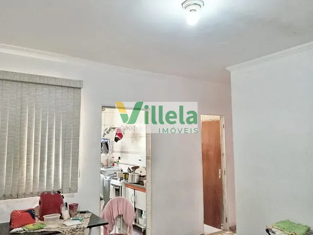 Apartamento 2 quartos e 1 banheiro, à venda, no bairro Vila Perracini em Poá