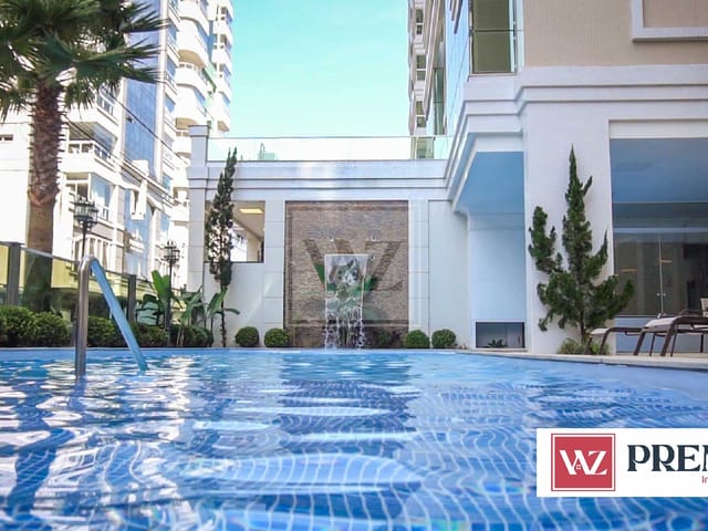 Apartamento com 203m² 3 quartos e 3 banheiros, à venda, no bairro Meia Praia em Itapema