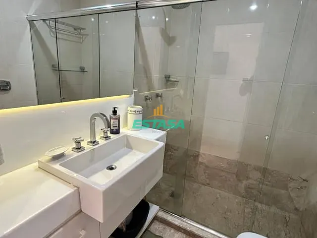 Apartamento 2 quartos e 2 banheiros, para alugar, no bairro Ipanema em Rio de Janeiro