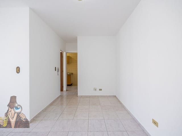 Apartamento 1 quarto e 1 banheiro, à venda, no bairro Centro em Curitiba