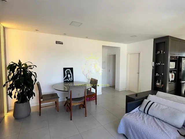 Apartamento 2 quartos e 3 banheiros, à venda, no bairro Centro em Camboriú