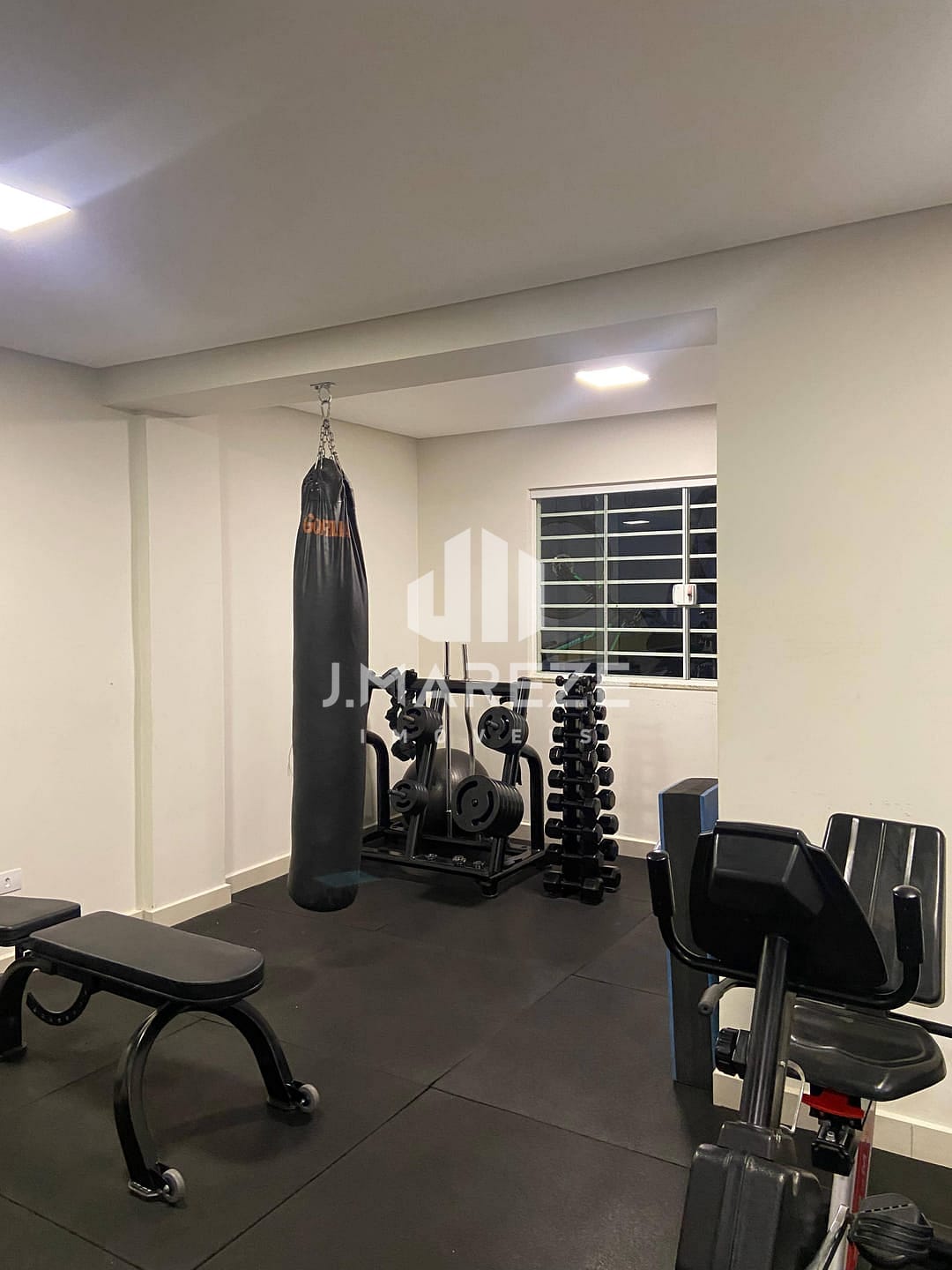 Apartamento à venda com 2 quartos, 68m² - Foto 26