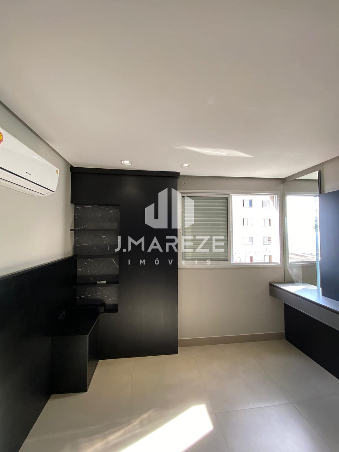 Apartamento à venda com 2 quartos, 68m² - Foto 19