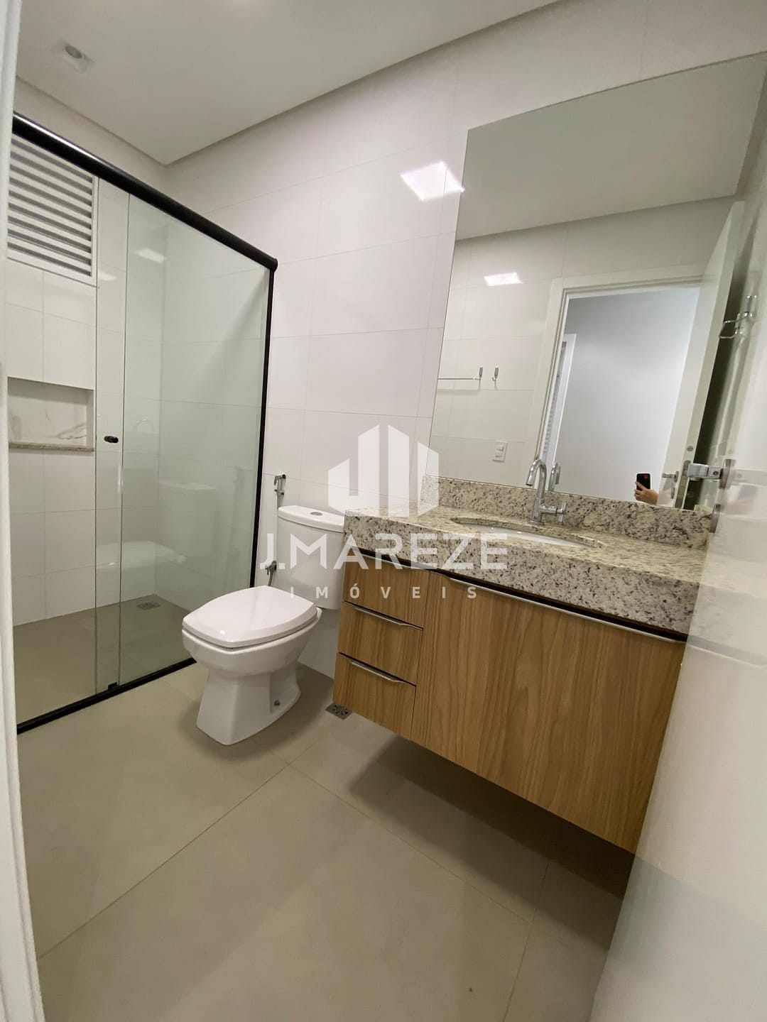 Apartamento à venda com 2 quartos, 68m² - Foto 12
