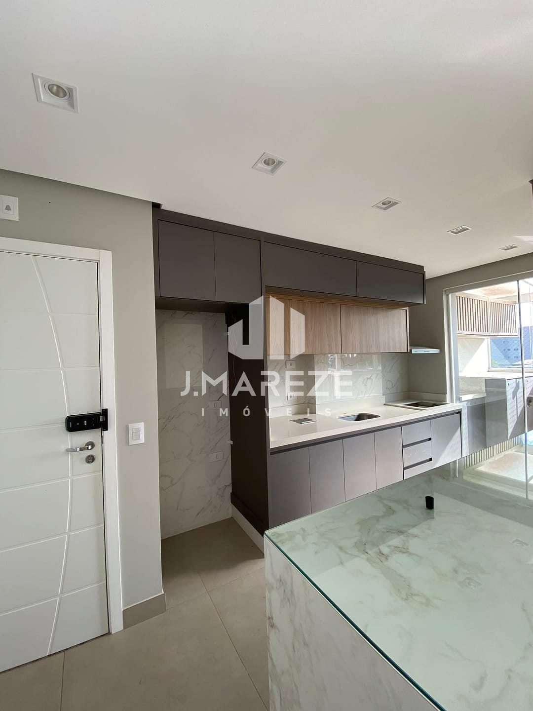 Apartamento à venda com 2 quartos, 68m² - Foto 6