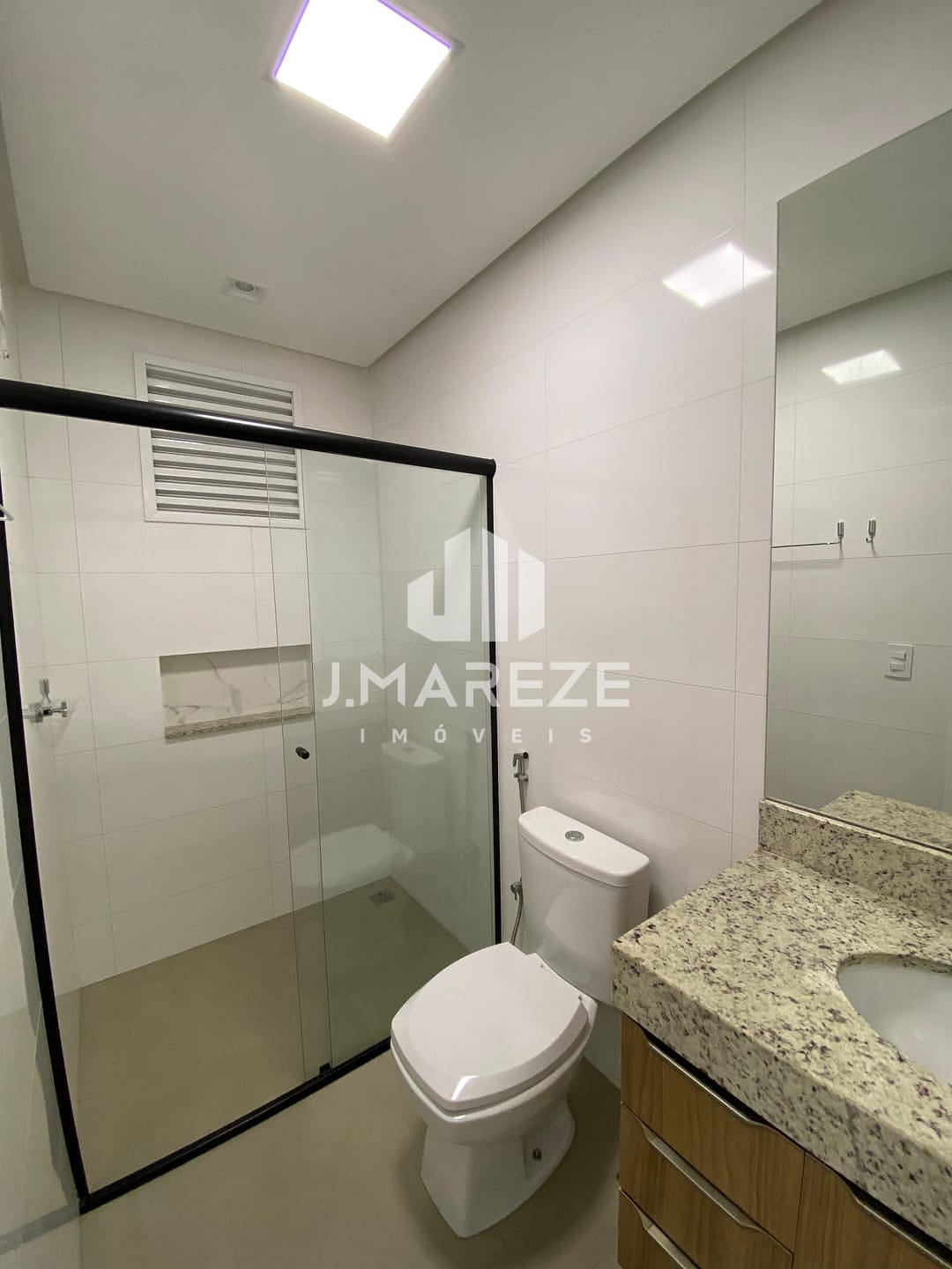 Apartamento à venda com 2 quartos, 68m² - Foto 13