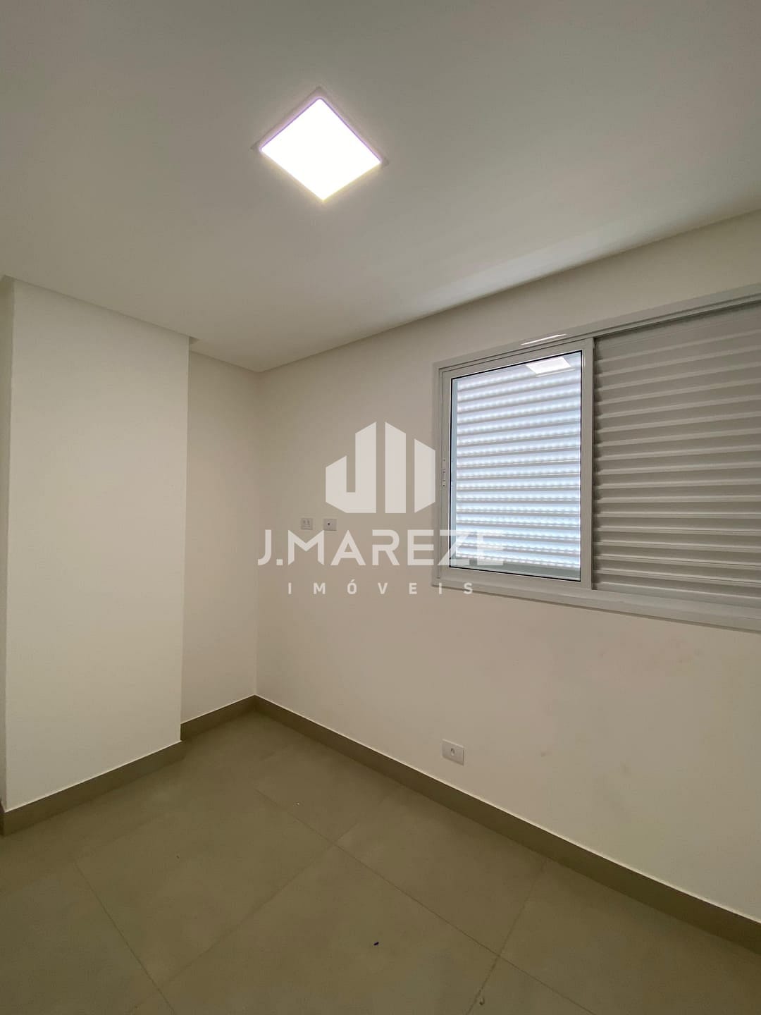 Apartamento à venda com 2 quartos, 68m² - Foto 15