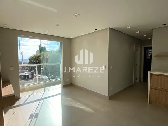 Apartamento com 79m² 2 quartos e 2 banheiros, à venda, no bairro Centro em Apucarana