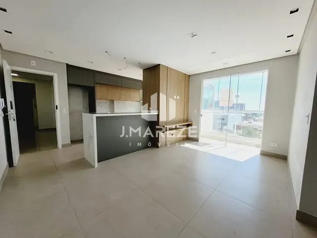 Apartamento com 79m² 2 quartos e 2 banheiros, à venda, no bairro Centro em Apucarana